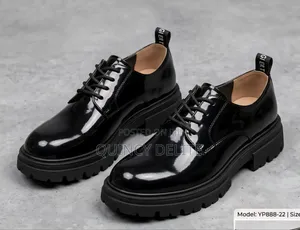 Platform Loafers in Size 40