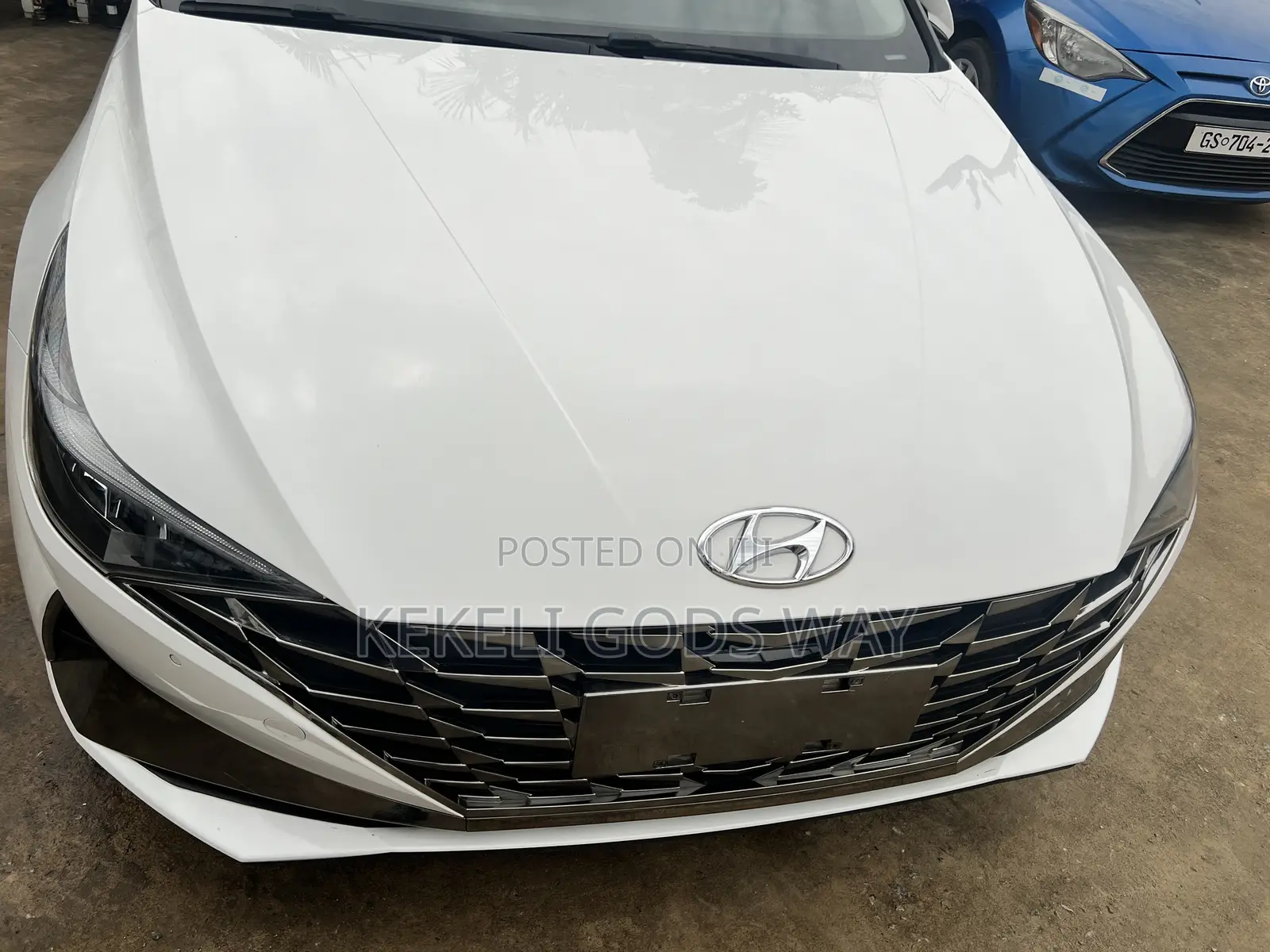 Hyundai Elantra Limited 2024 White