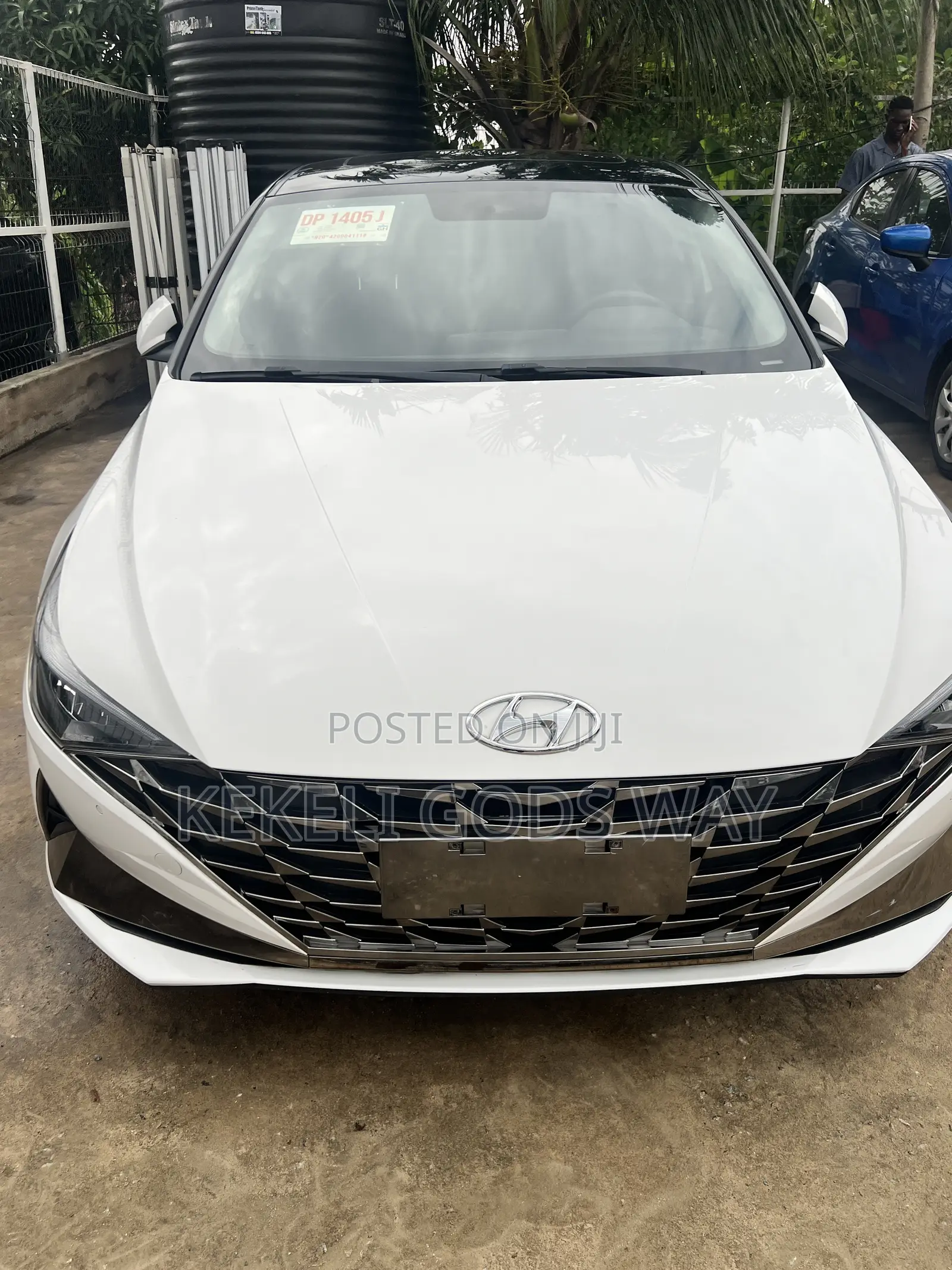 Hyundai Elantra Limited 2024 White