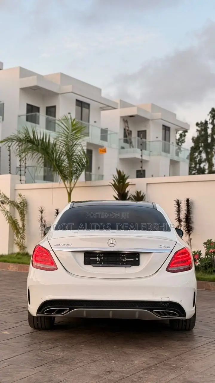 Mercedes-Benz C43 2017 White