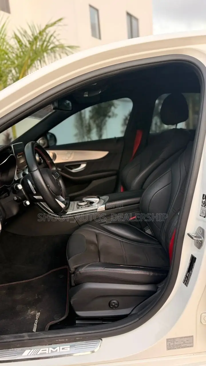 Mercedes-Benz C43 2017 White