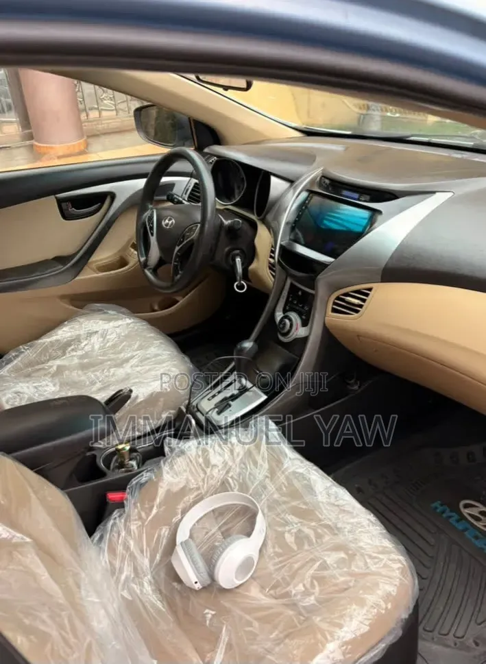 Hyundai Elantra 2013 Blue