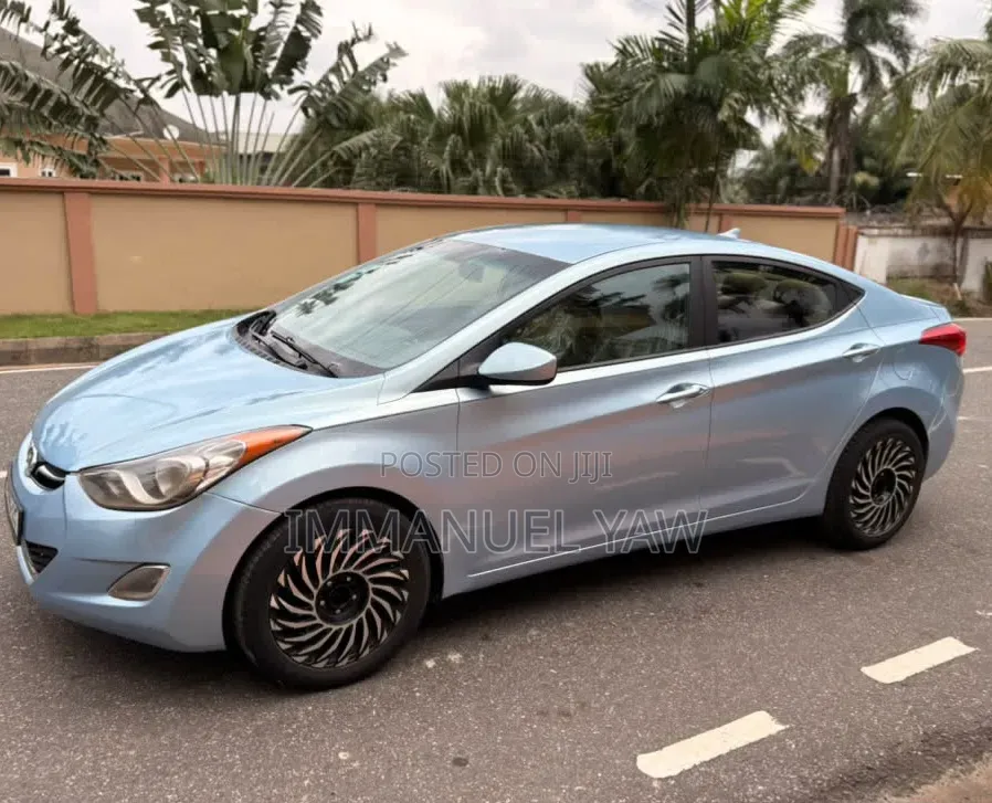 Hyundai Elantra 2013 Blue