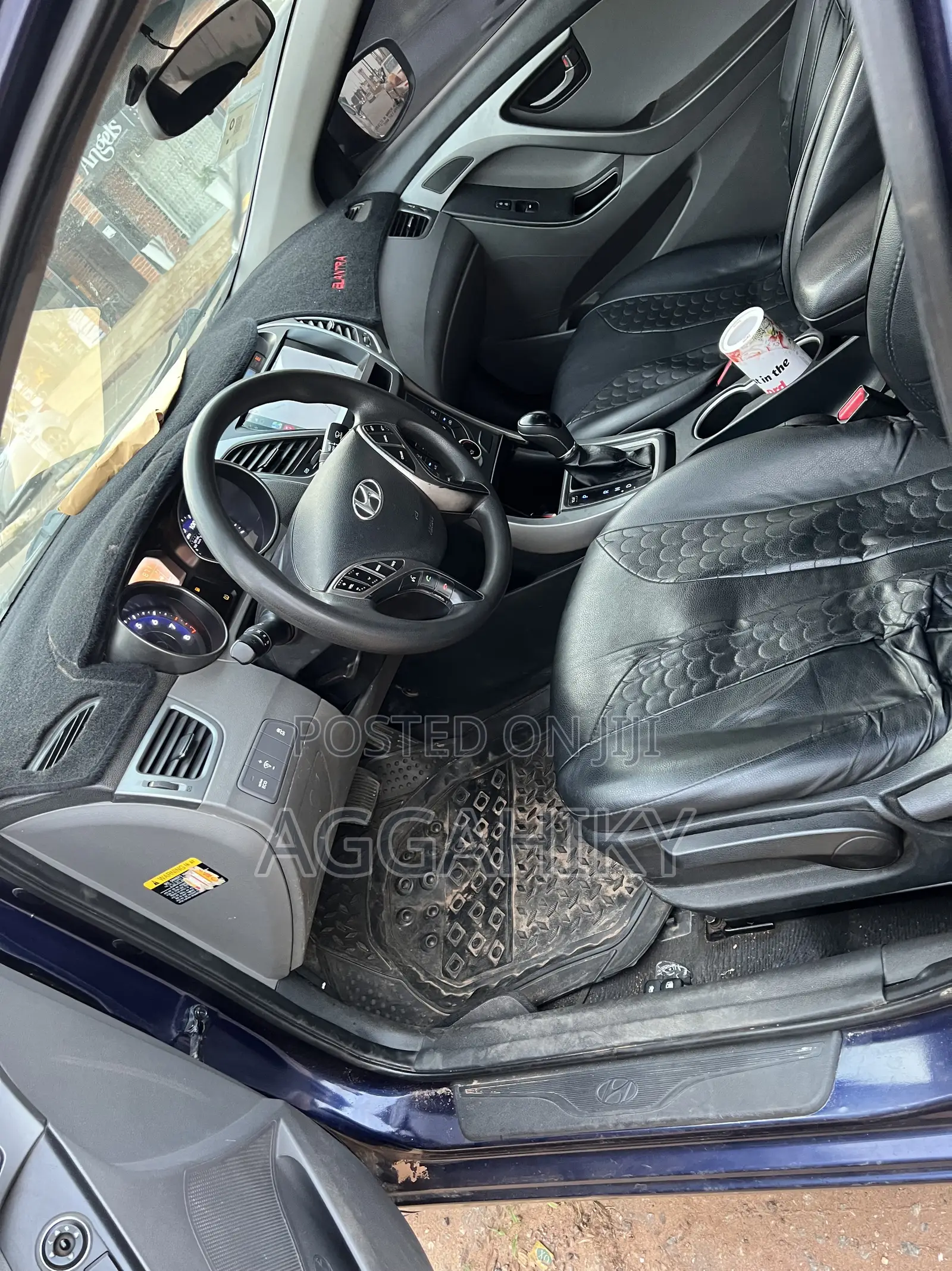Hyundai Elantra SE 4dr Sedan (1.8L 4cyl 6A) 2014 Blue