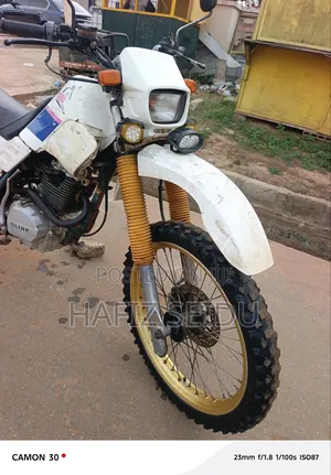 Yamaha 2010 White