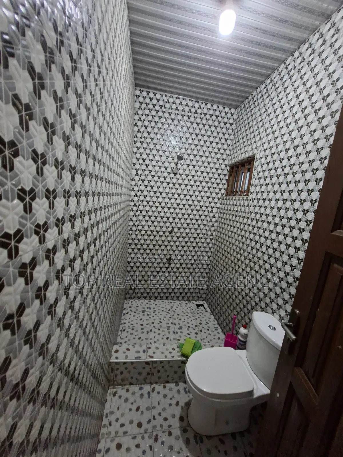 1bdrm Apartment in North Legon for rent