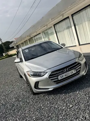 Hyundai Elantra SE 2018 Silver