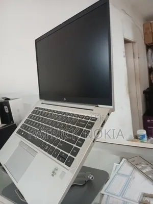 Laptop HP EliteBook 840 G7 8GB Intel Core i5 SSD 256GB
