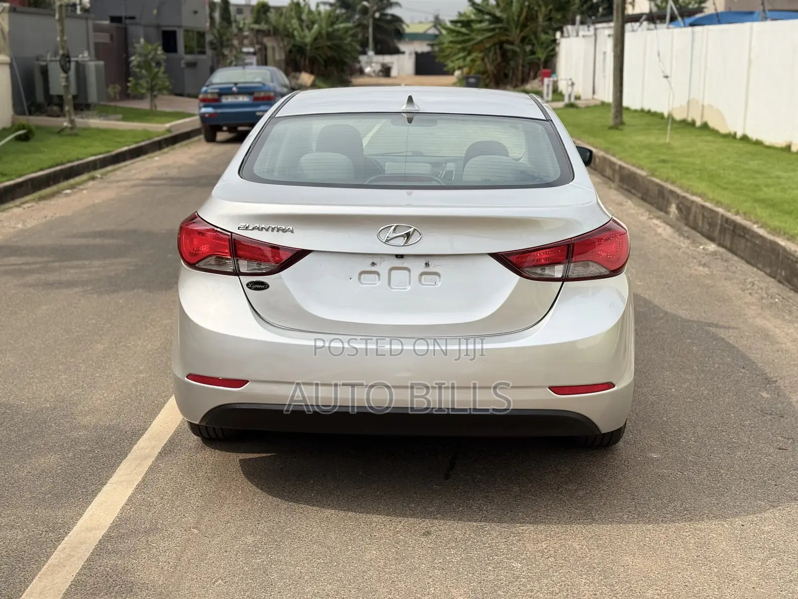 Hyundai Elantra SE 4dr Sedan (1.8L 4cyl 6M) 2015 Silver