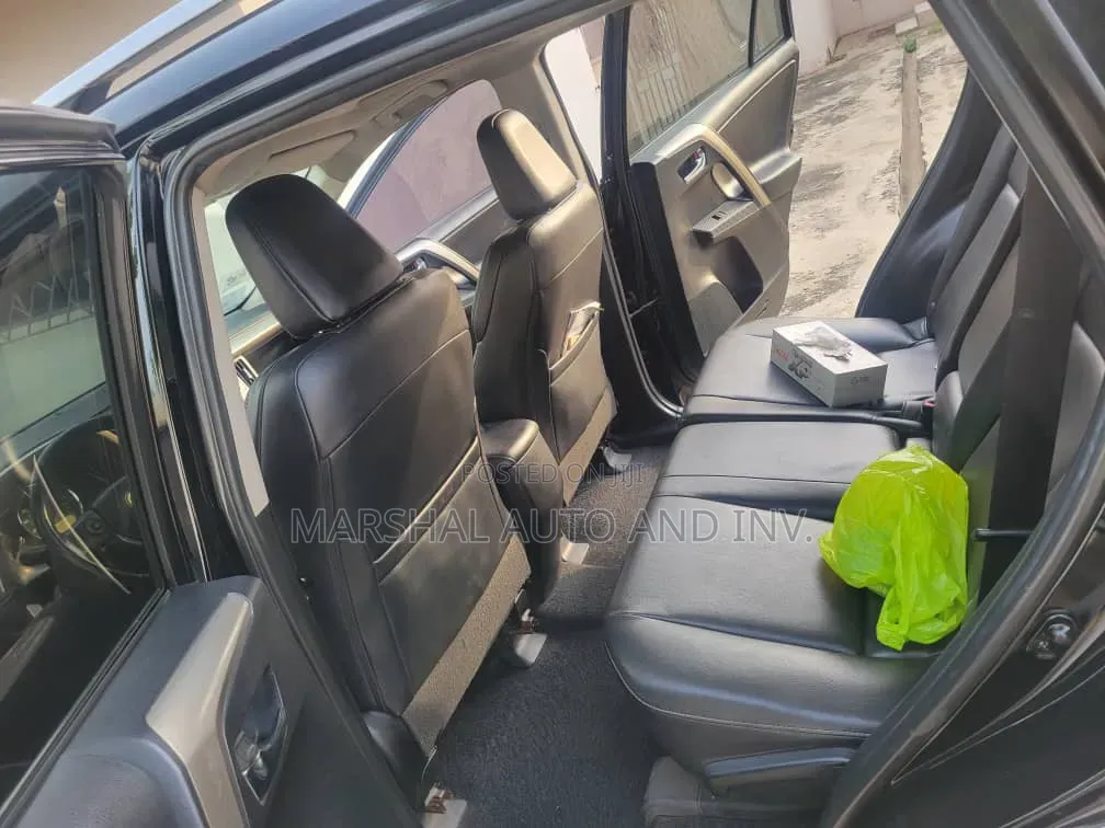 Toyota RAV4 2016 Black