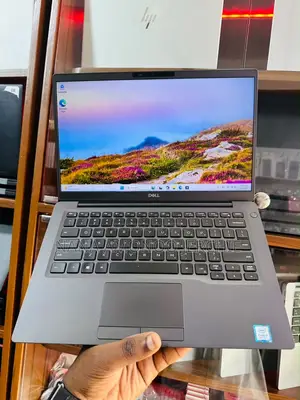 Laptop Dell Latitude 7400 8GB Intel Core i5 SSD 256GB
