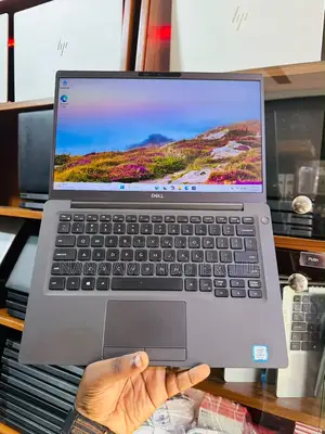 Laptop Dell Latitude 7400 8GB Intel Core i5 SSD 256GB