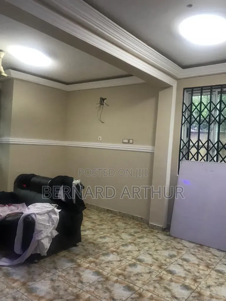 6bdrm Duplex in Bernard Agency, Pokuase for rent