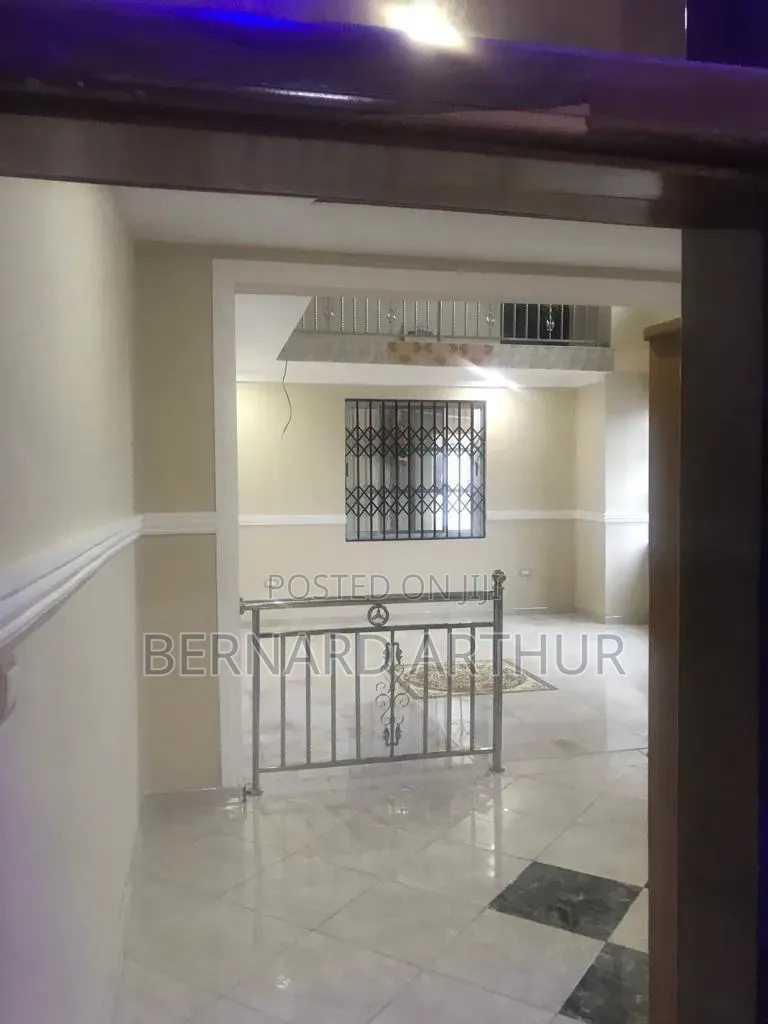 6bdrm Duplex in Bernard Agency, Pokuase for rent