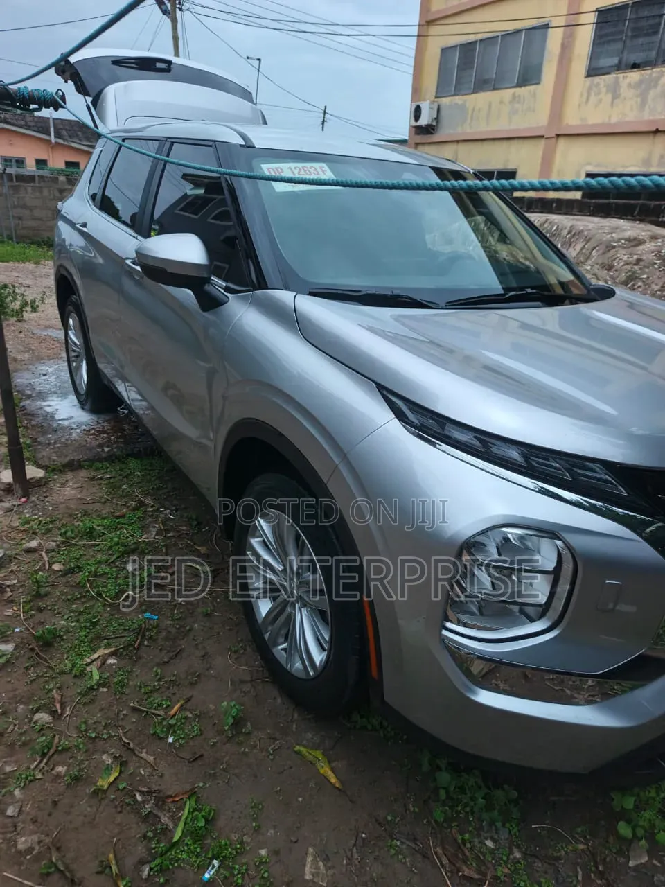 Mitsubishi Outlander 2024 Silver
