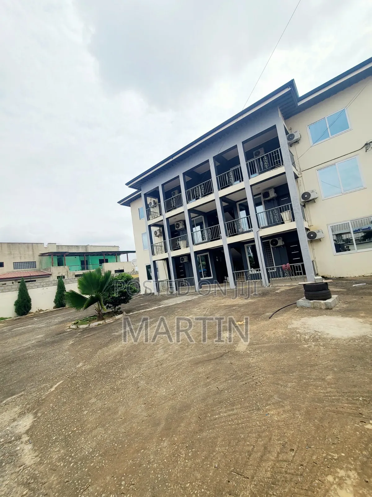 2bdrm Apartment in Adenta Barrier for rent