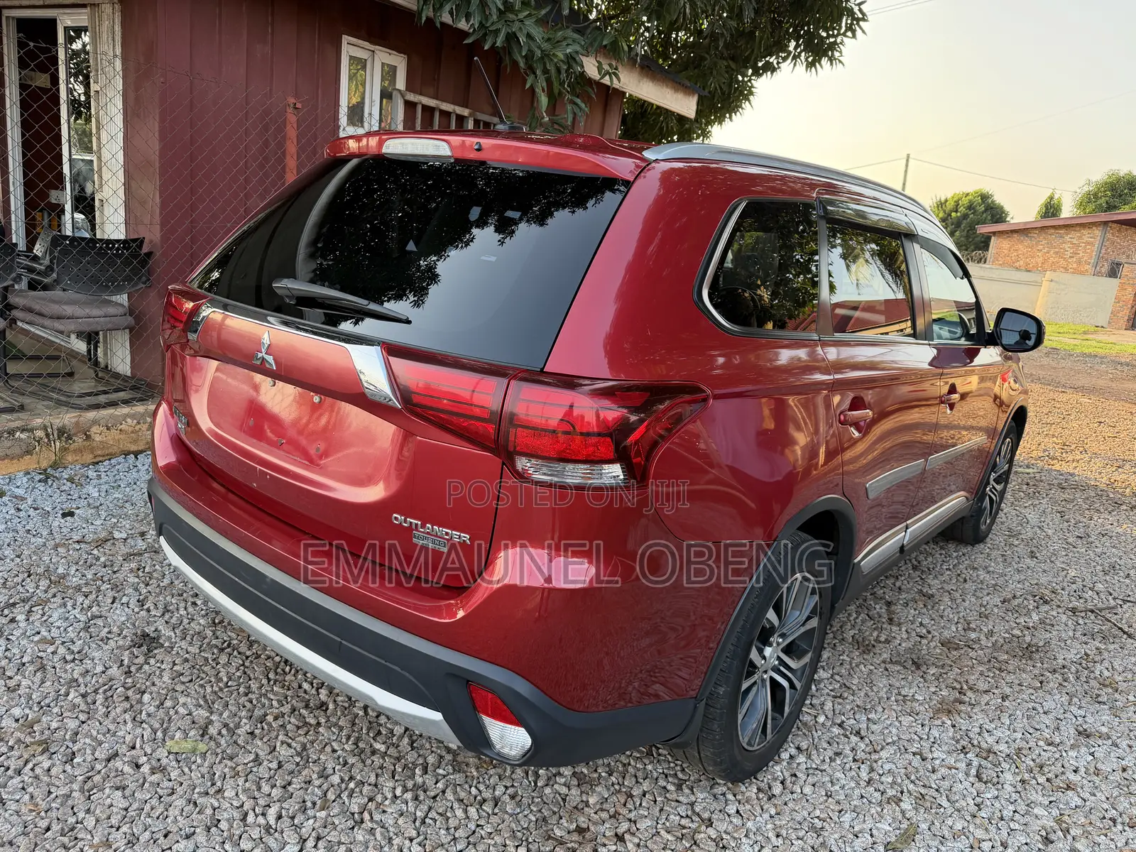Mitsubishi Outlander 2017 Red