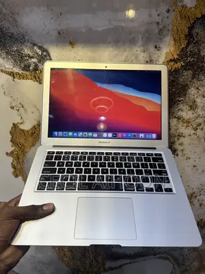 Laptop Apple MacBook Air 2015 8GB Intel Core i5 SSD 256GB