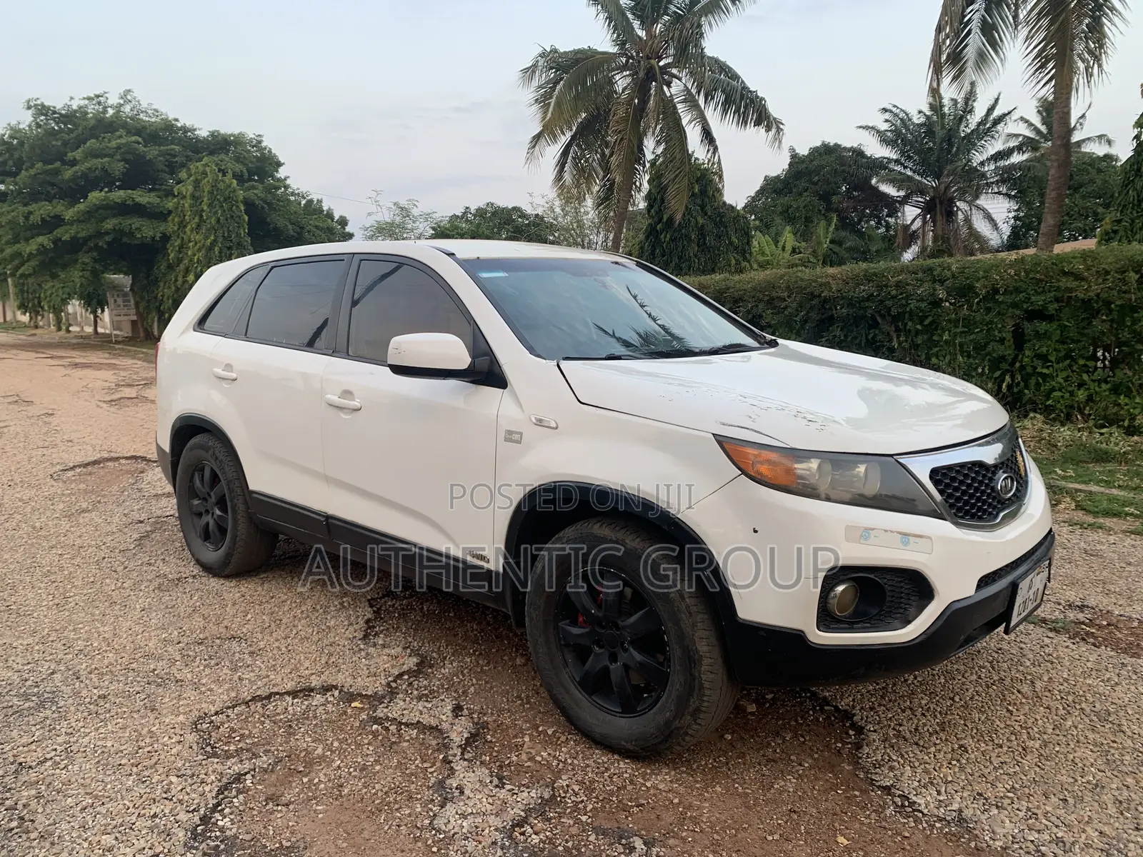 Kia Sorento 2010 White