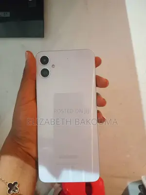 Samsung Galaxy A05 64 GB White