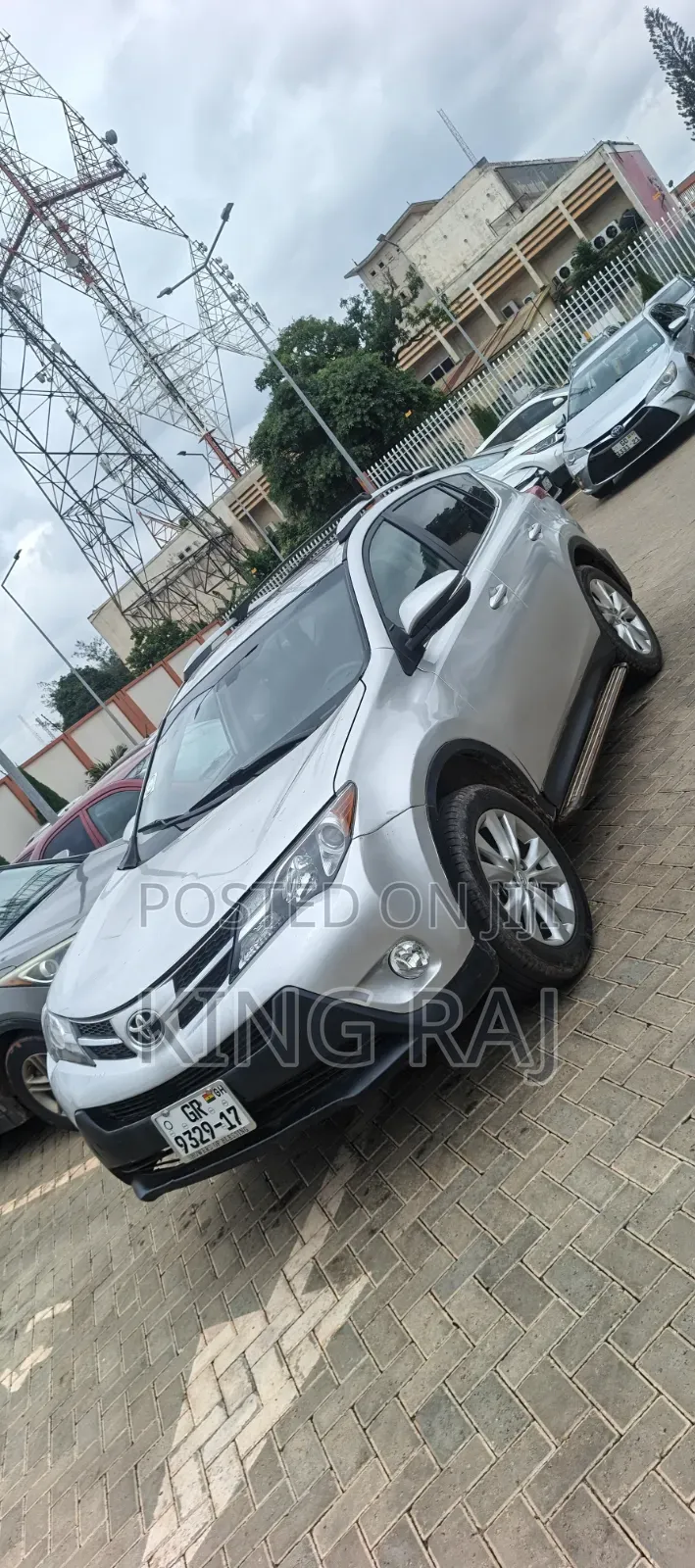 Toyota RAV4 Limited 4dr SUV (2.5L 4cyl 6A) 2015 Silver