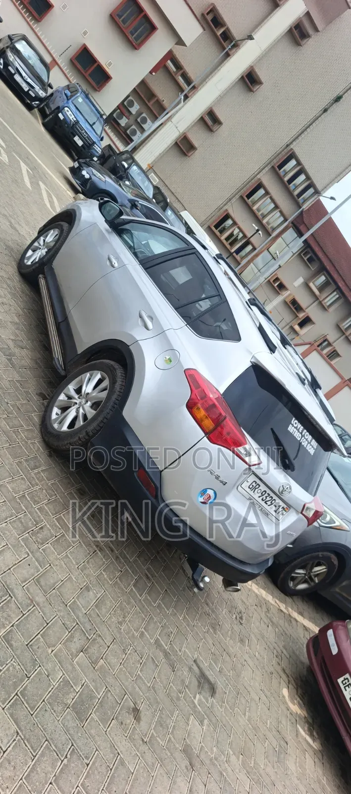 Toyota RAV4 Limited 4dr SUV (2.5L 4cyl 6A) 2015 Silver