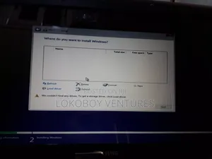 Laptop 4GB Intel HDD+SSD 320GB