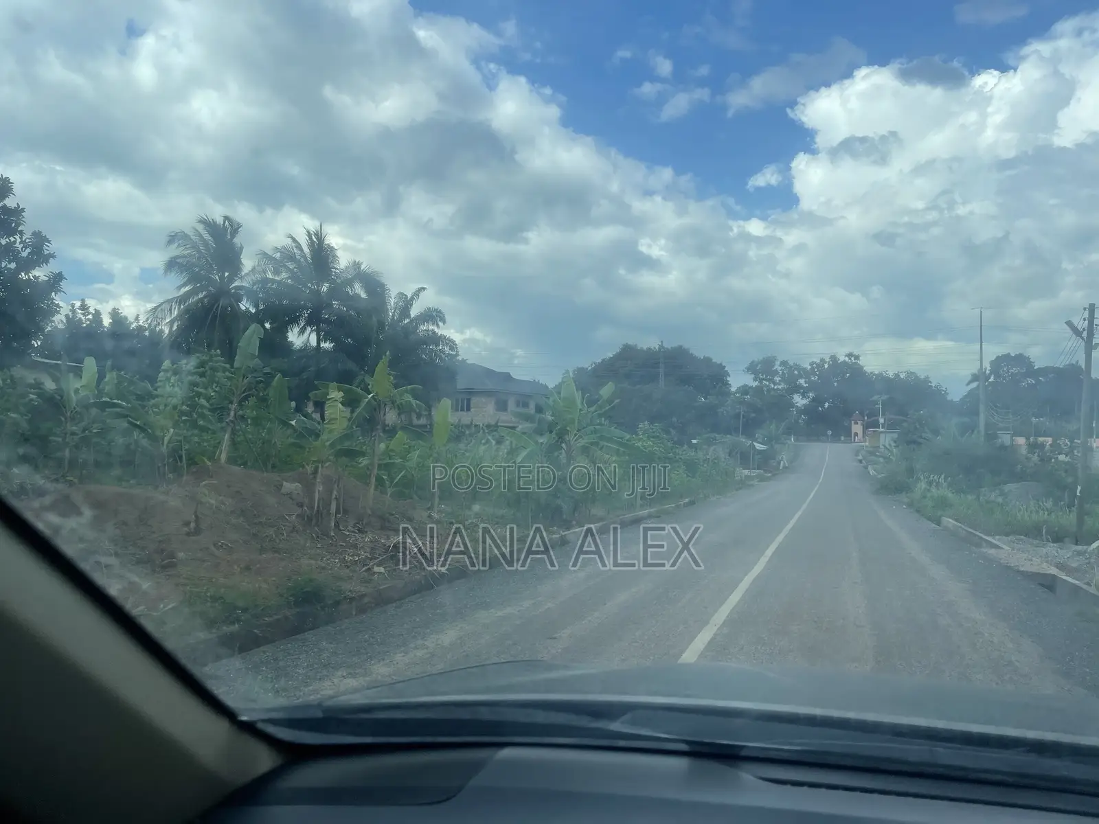 Land Nsawam Road Side for Building Warehouse Needed