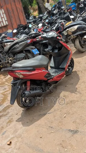 SYM Symnh 2015 Red