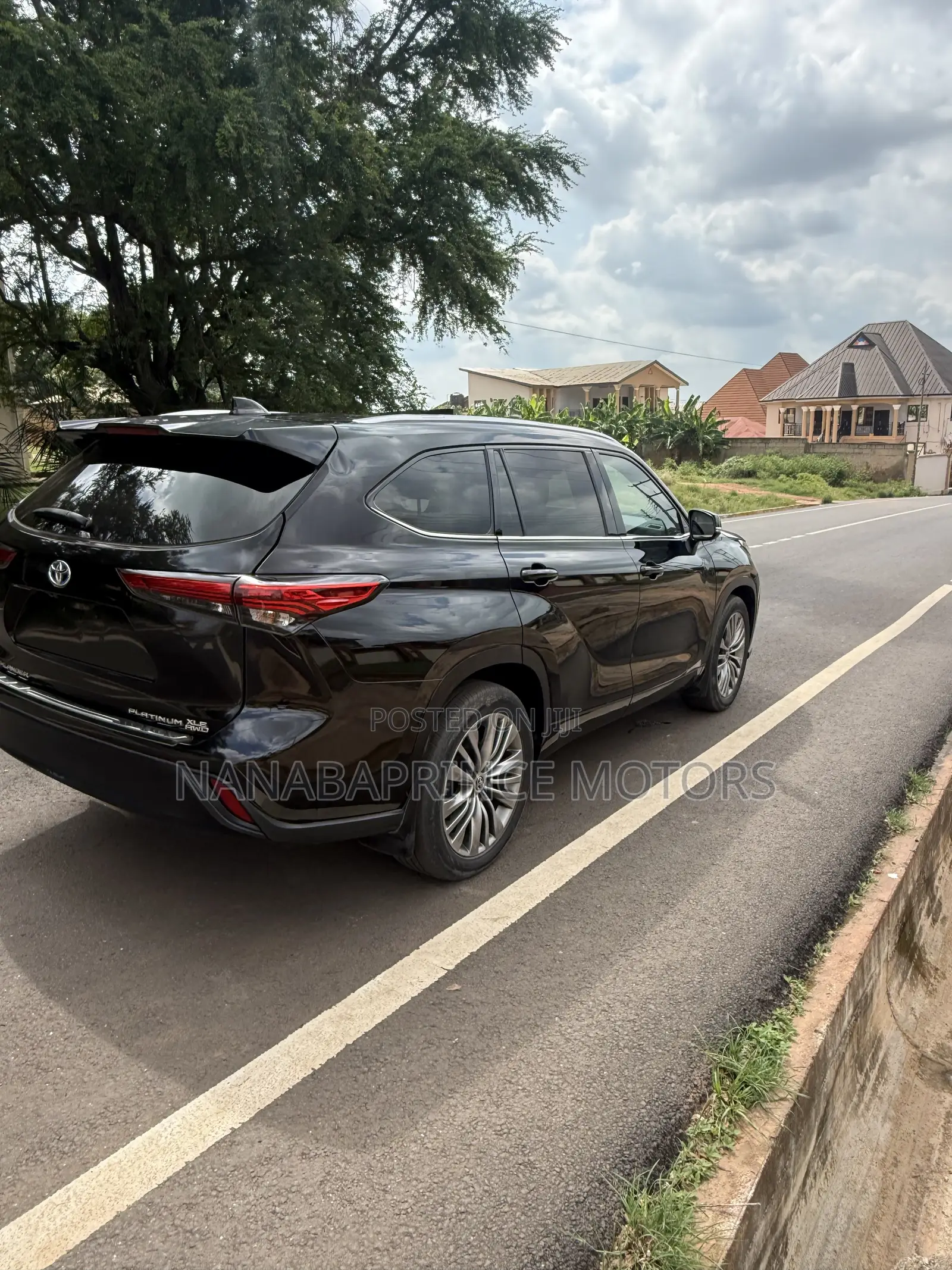 Toyota Highlander Platinum 2021 Black