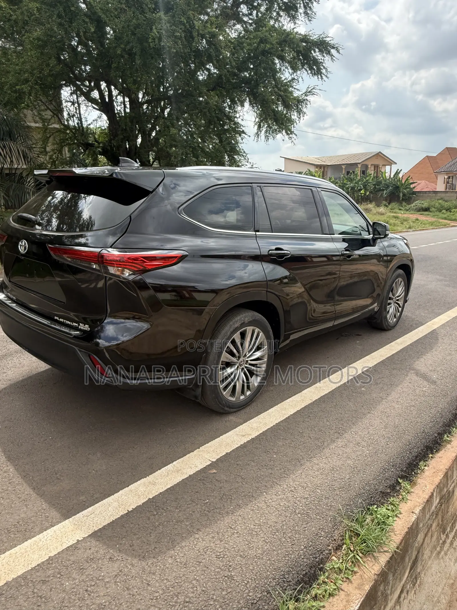 Toyota Highlander Platinum 2021 Black