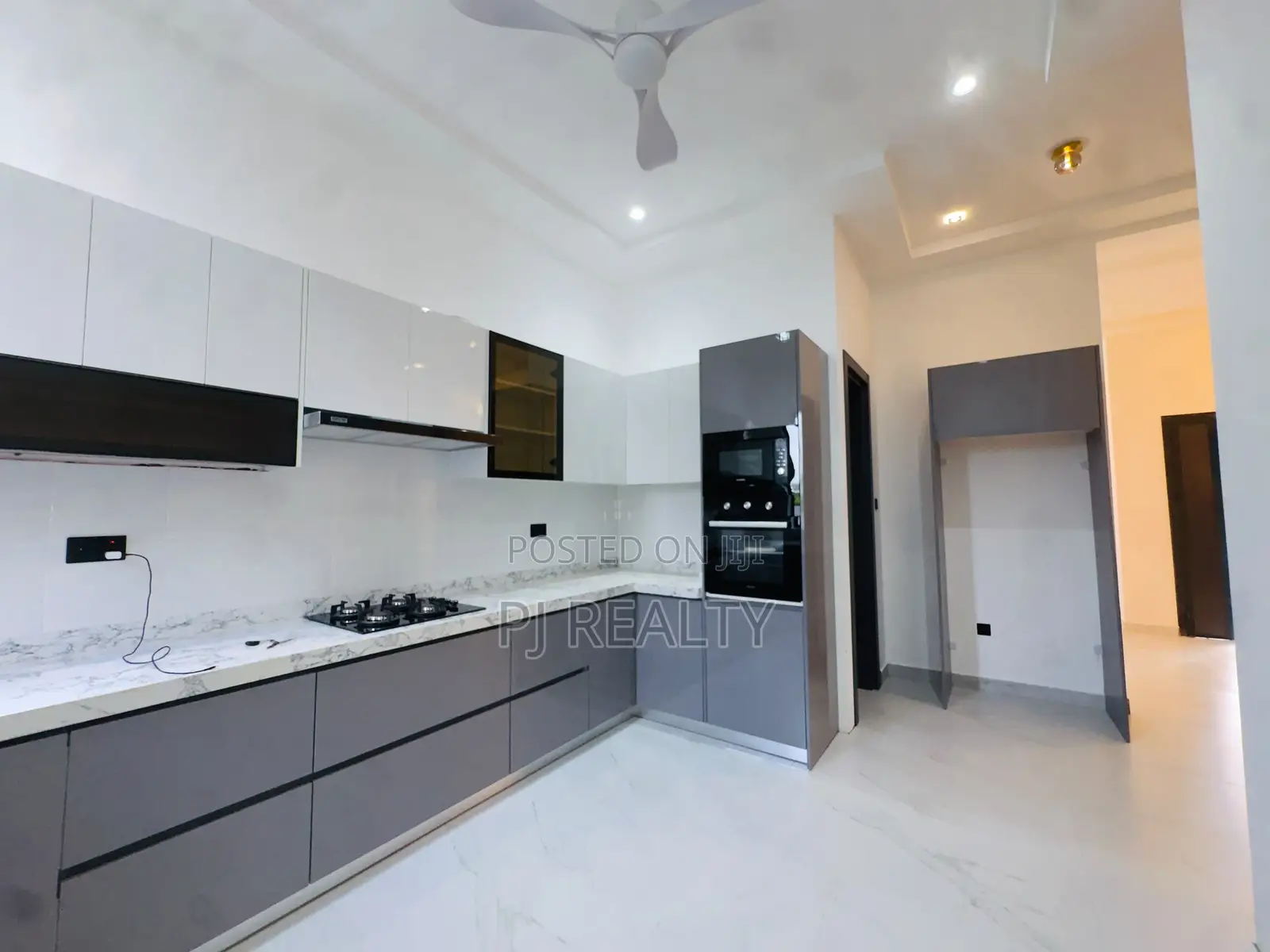 4bdrm House in East Legon for sale