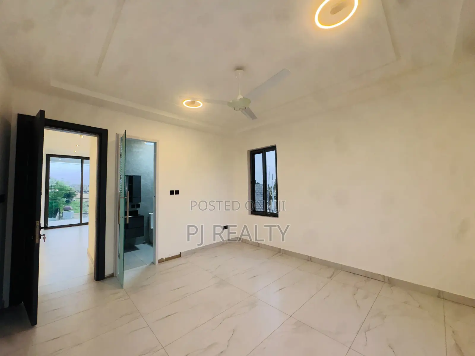 4bdrm House in East Legon for sale