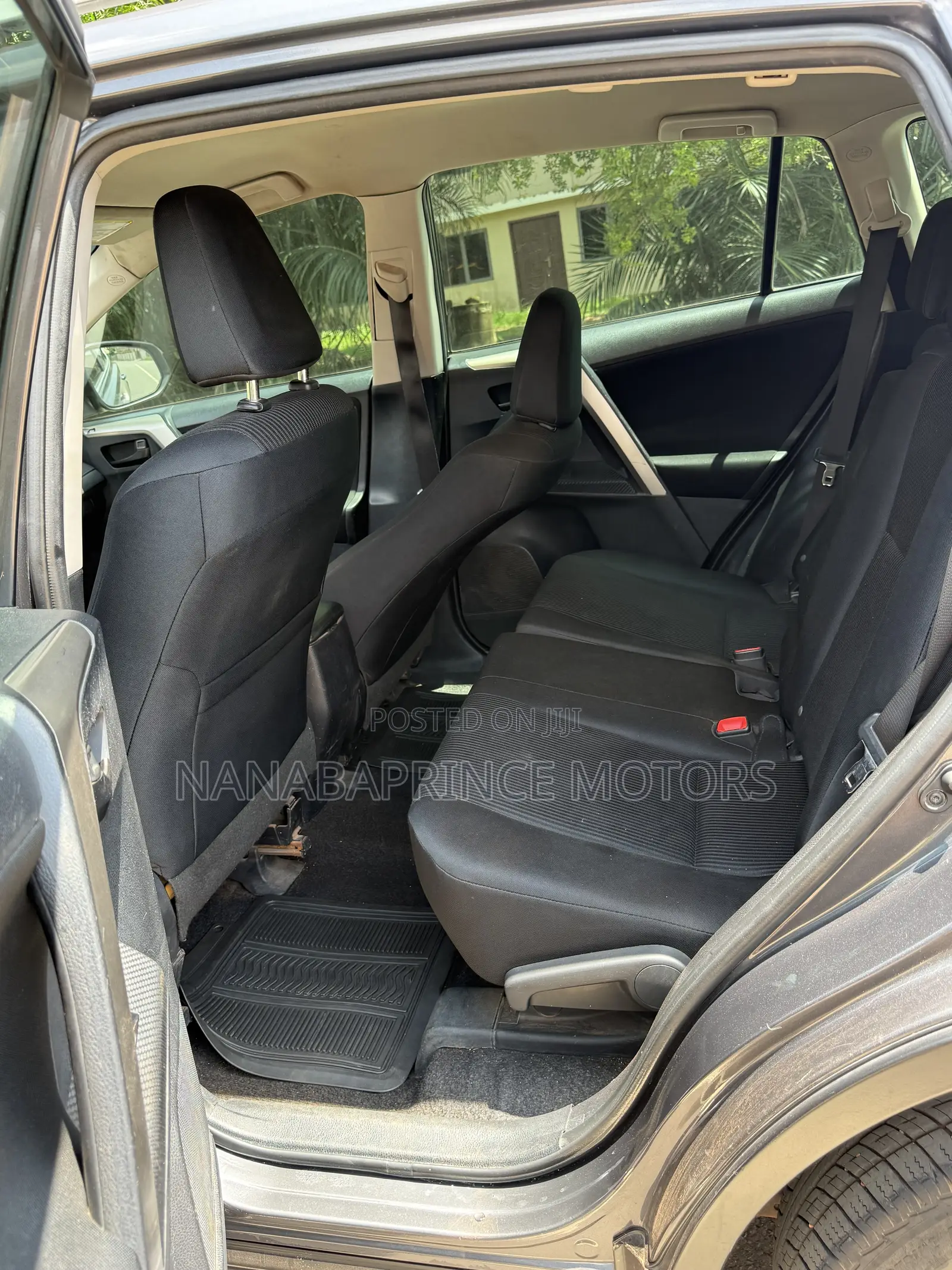 Toyota RAV4 2016 Gray
