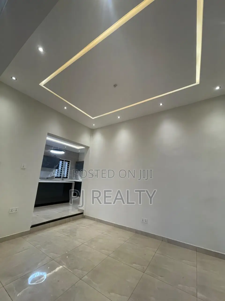 4bdrm House in Lake Side Estate for rent