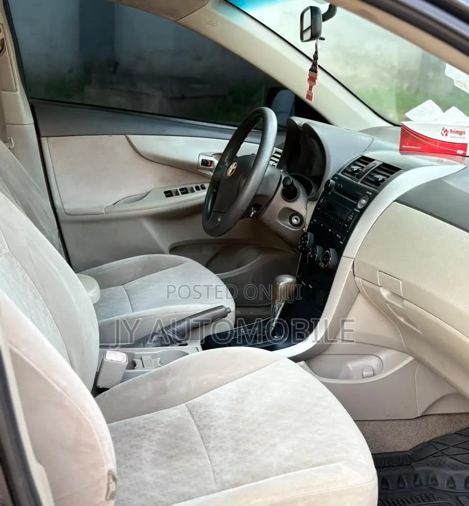 Toyota Corolla 2010
