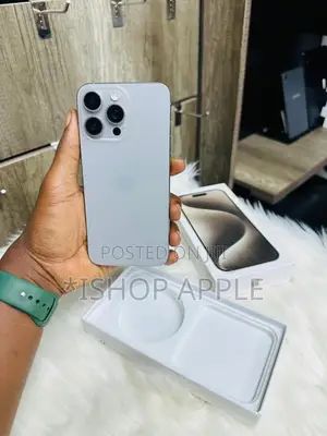 Apple iPhone 15 Pro Max 256 GB