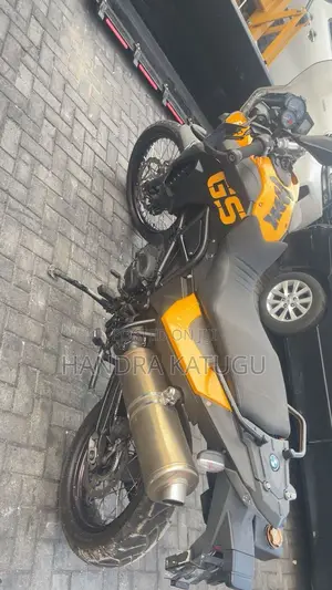 BMW F 800 GS 2009 Yellow