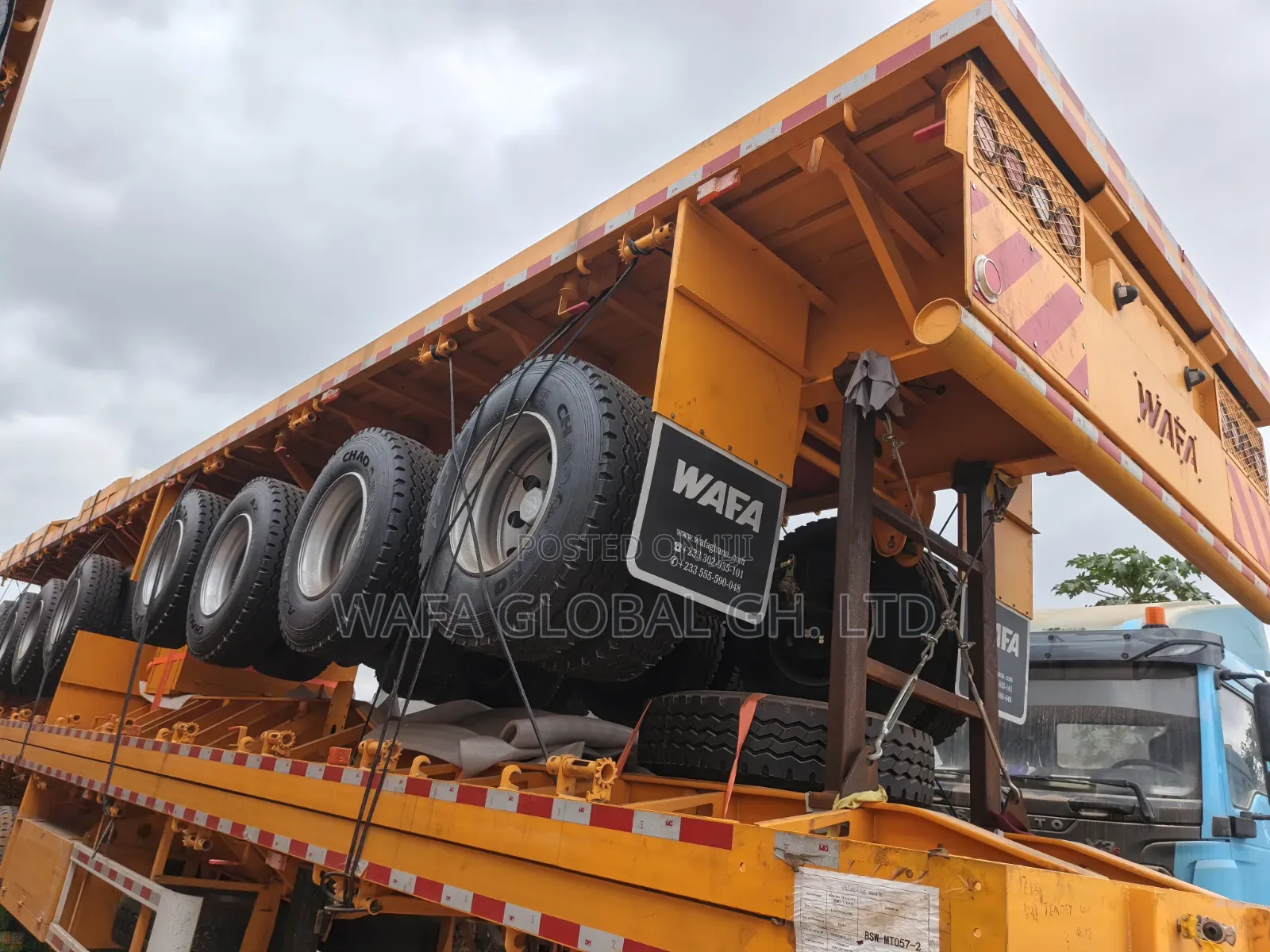 4 Axle and 3 Axle Flatbed Forsale