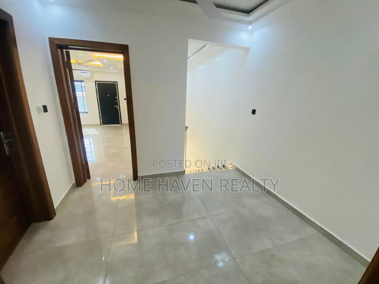 3bdrm House in Dzorwulu for rent