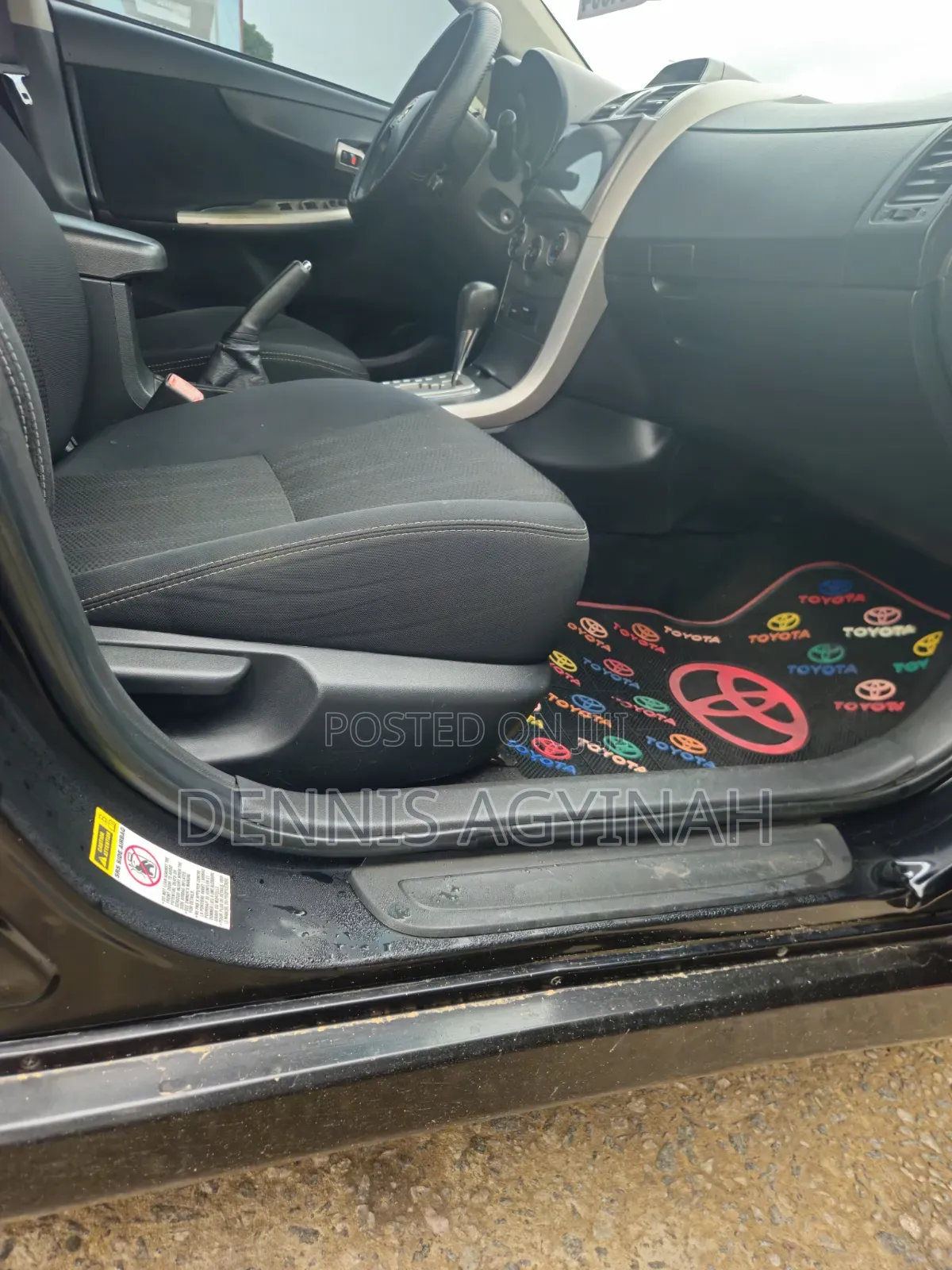 Toyota Corolla 2013 Black