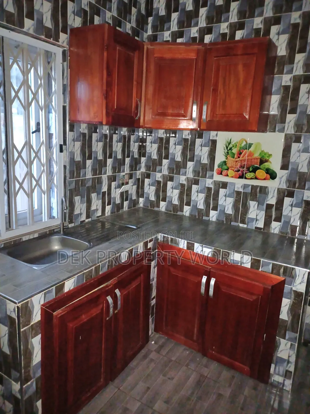 1bdrm Apartment in Ga East Municipal for rent