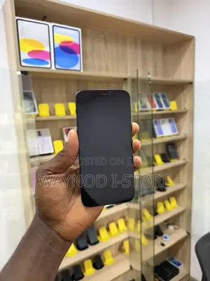Apple iPhone 12 64 GB Black