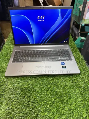 Laptop HP ZBook Power G9 i7 32GB Intel Core i7 SSD 512GB