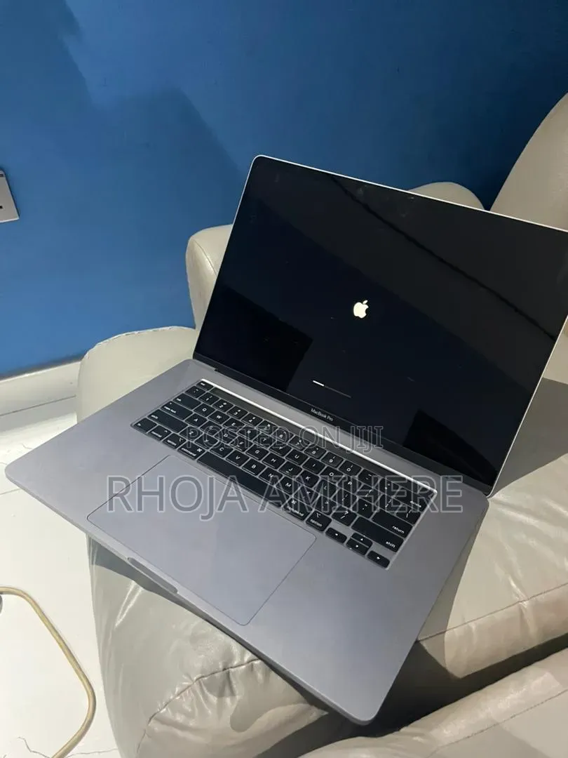 Laptop Apple MacBook 2019 16GB Intel Core i7 SSD 512GB