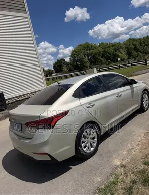 Hyundai Accent SEL 2018 Gold