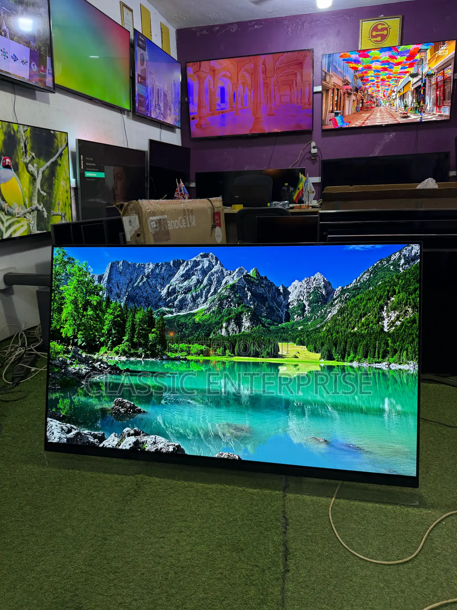 Lg Oled 55 Inches C7/B7 Smart Premium Uhd Graphics Tv