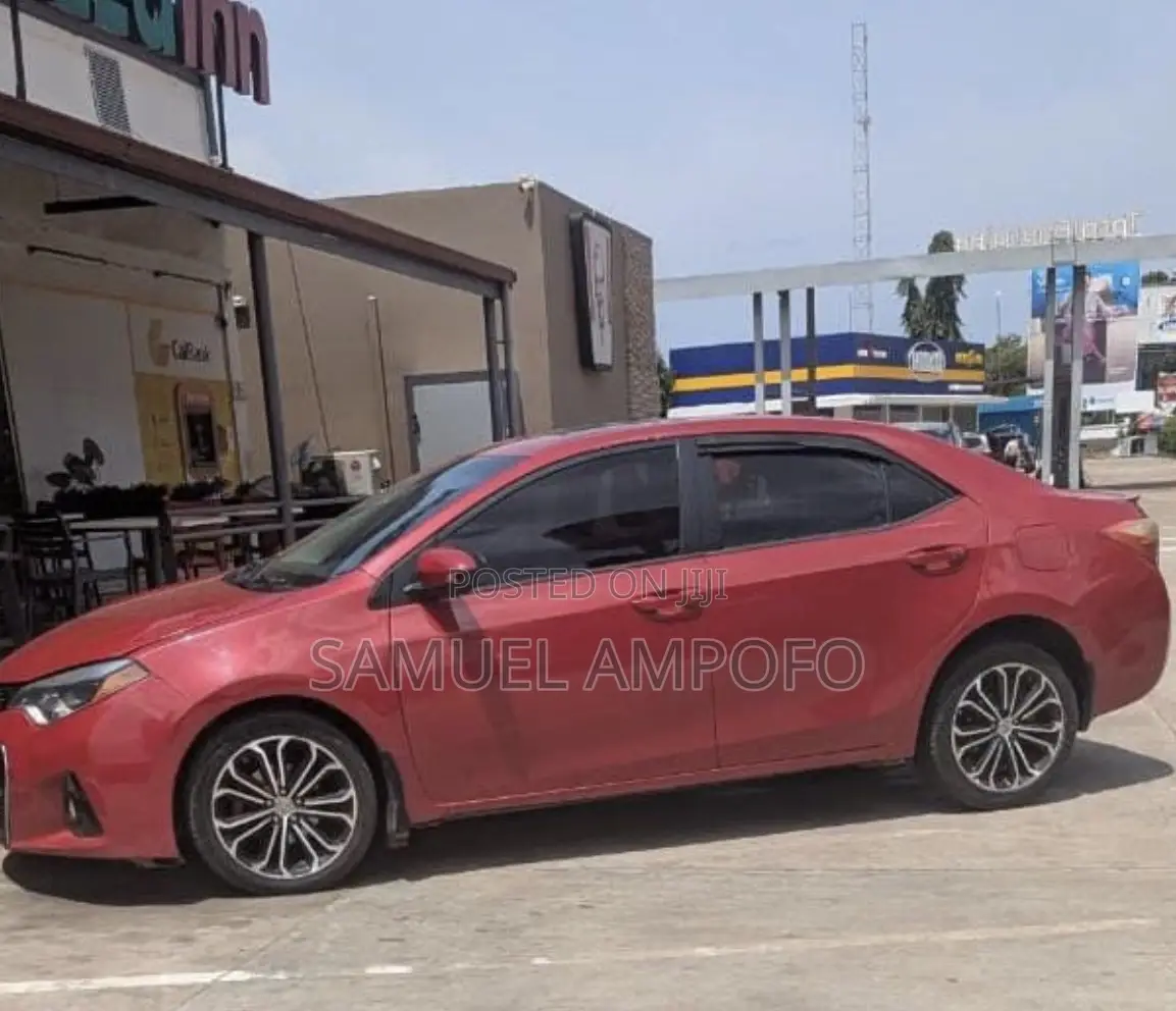 Toyota Corolla S 4dr Sedan (1.8L 4cyl CVT) 2014 Red