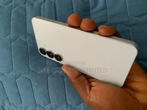 Samsung Galaxy S25 256 GB White