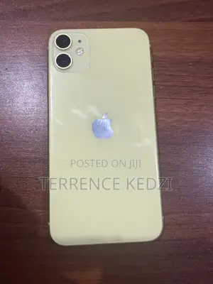 Apple iPhone 11 64 GB Yellow